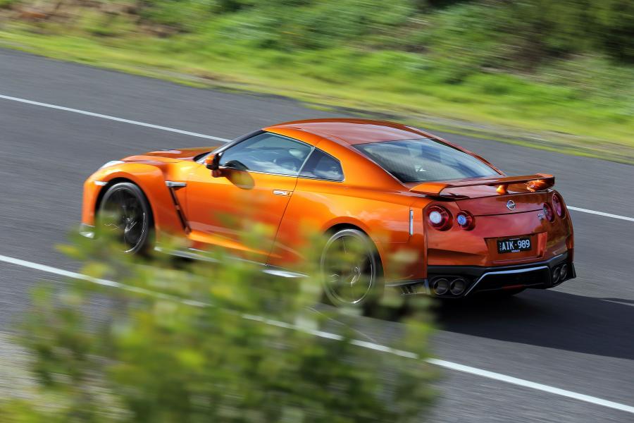  Nissan GT-R 2016 года  (AU) (фото 27 из 28)